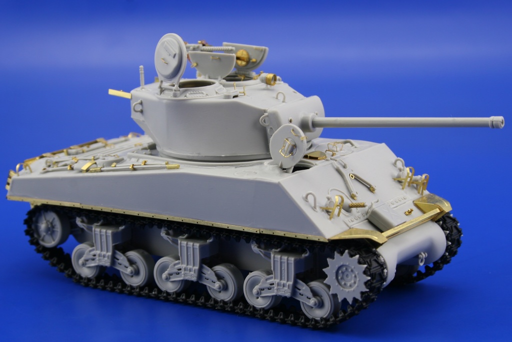Eduard 1/48 M4A3 Sherman pâle coque protection # 28060 