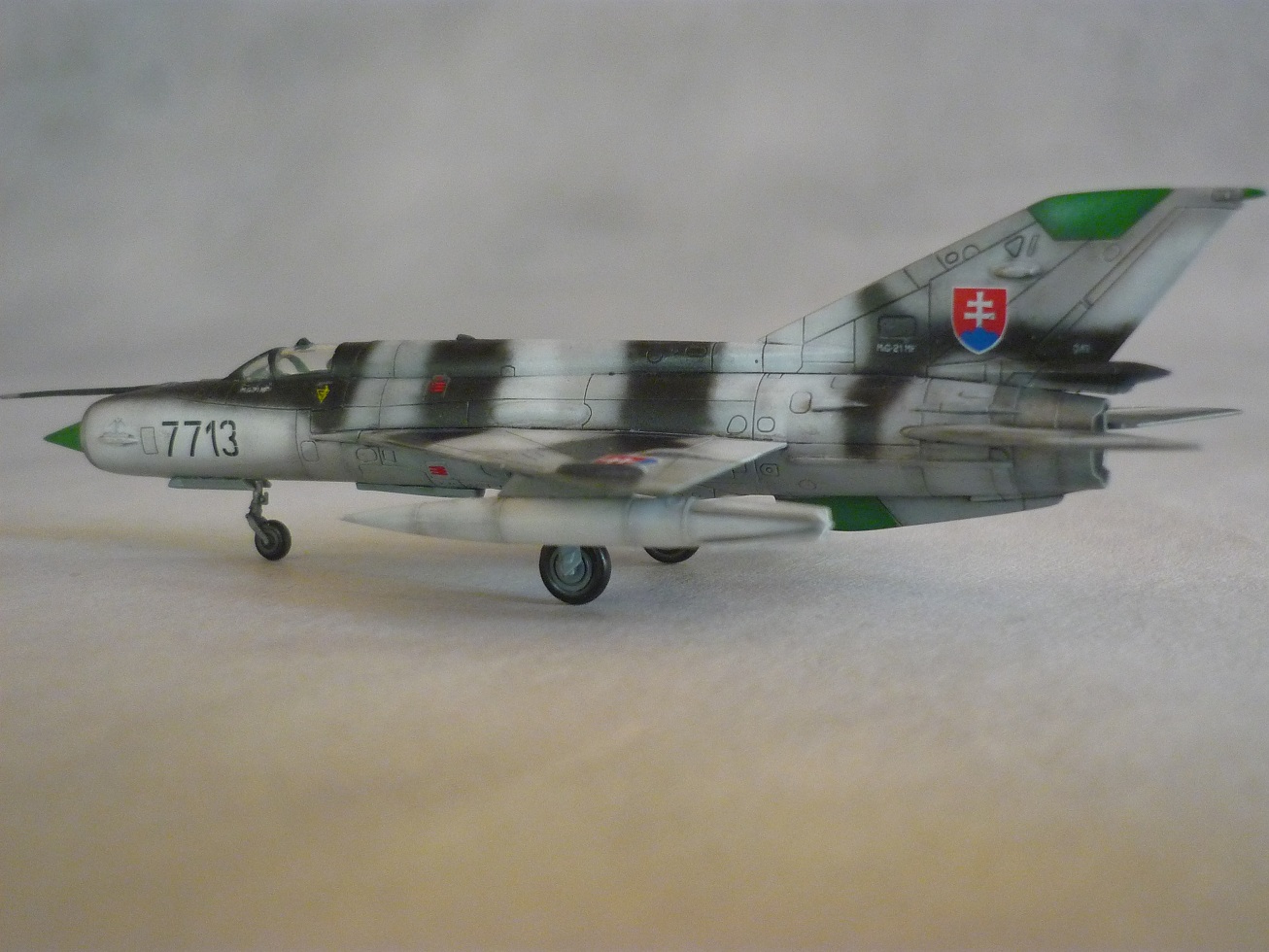Eduard 1/144 Model Kit 4434 Mikoyan MiG-21MF DUAL COMBO SUPER44 
