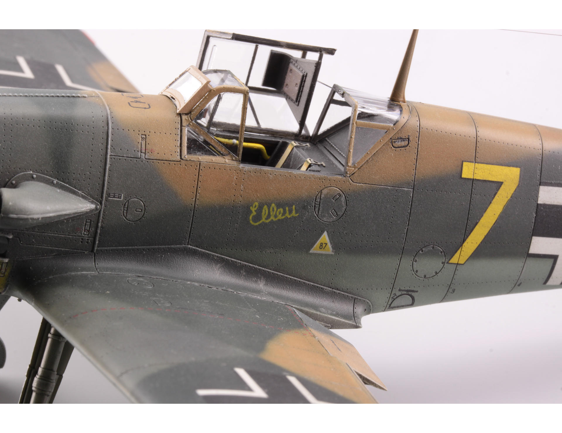 Eduard Eduajx117 Bf 109f-4 1/32 