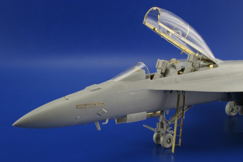 F-18F 1/48 - エデュアルドeショップ