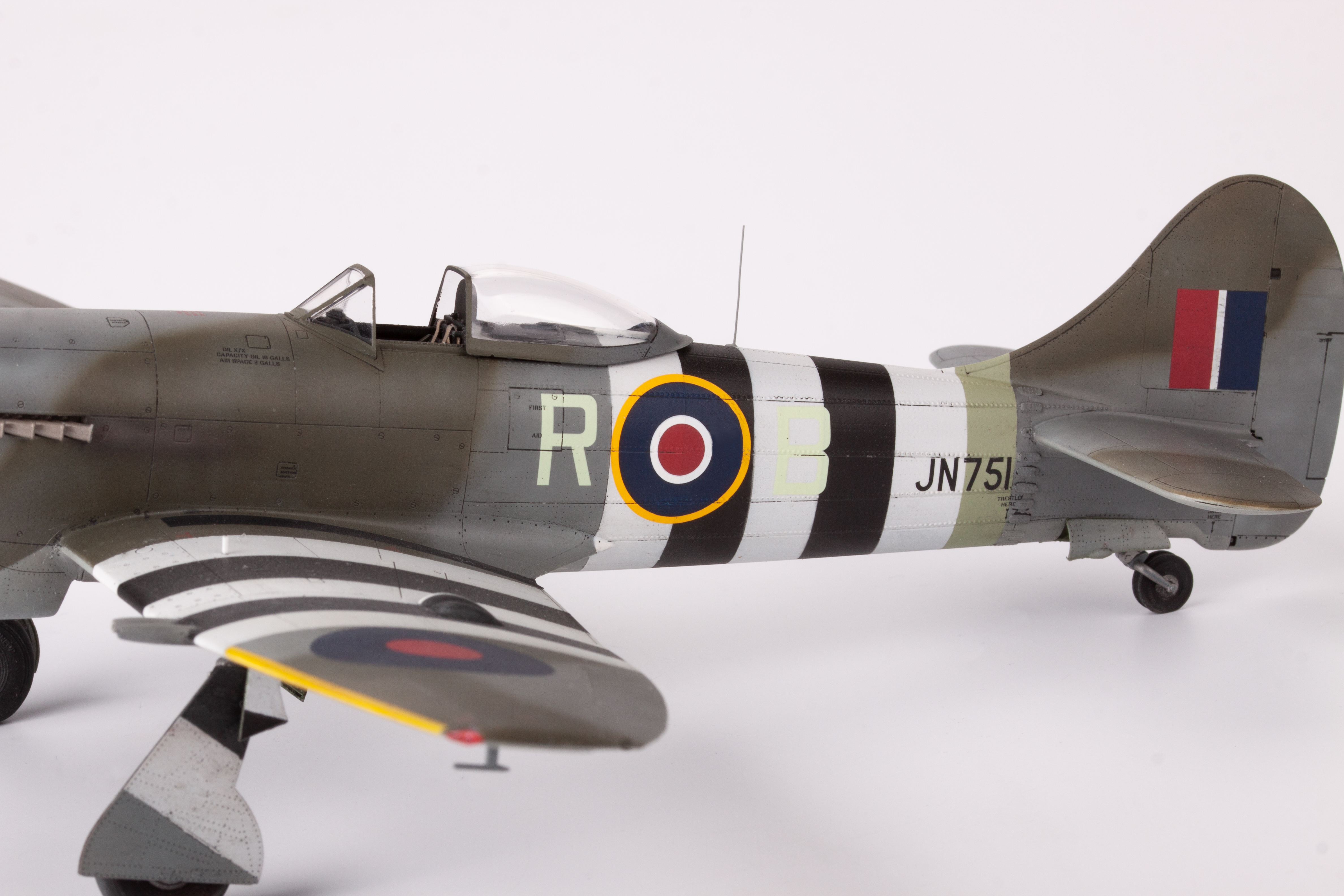 V Siège avec Ceinture de # 48397 Barracuda 1/48 Hawker Tempest Mk 