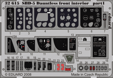 SBD-5 front interior S.A. 1/32  - 1
